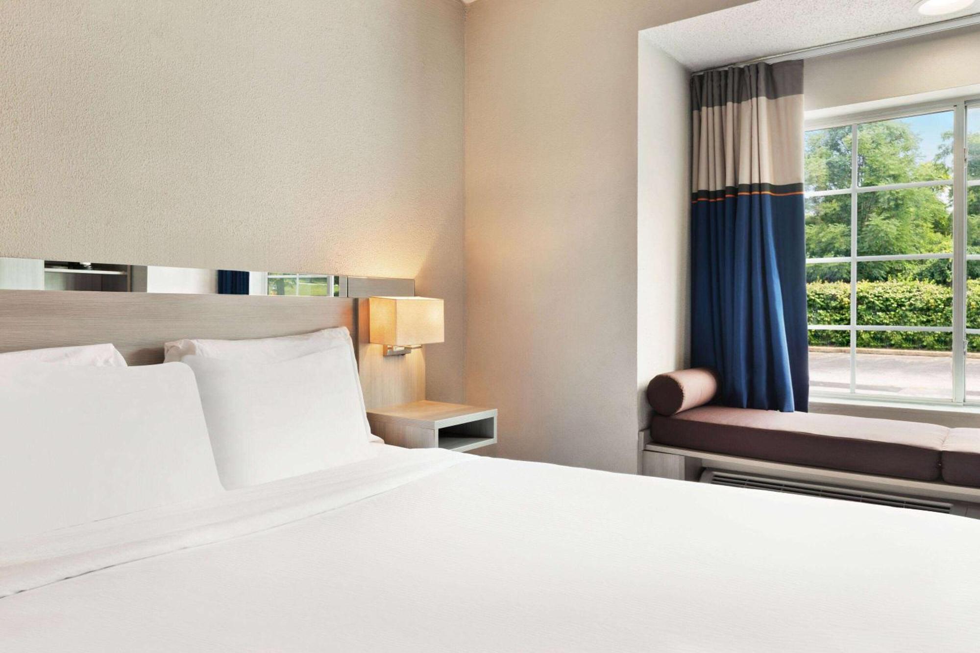 Microtel Inn & Suites By Wyndham Florence/Cincinnati Airpo Luaran gambar