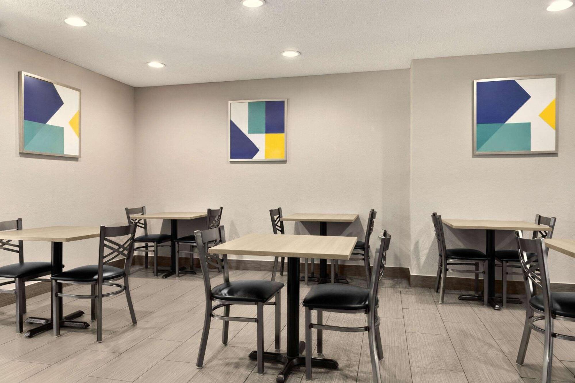 Microtel Inn & Suites By Wyndham Florence/Cincinnati Airpo Luaran gambar